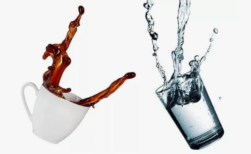 Почему пьют воду после кофе